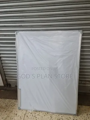 Darwin Hanging 90×120cm Magnetic White Boards White Boards