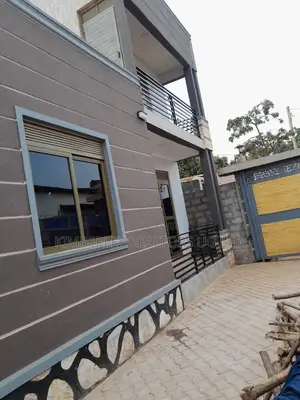 4bdrm House in Division A for sale