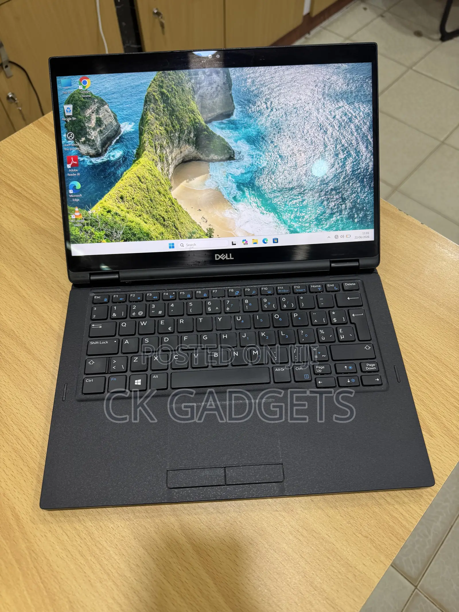 New Laptop Dell Latitude 7390 8GB Intel Core i7 SSD 256GB