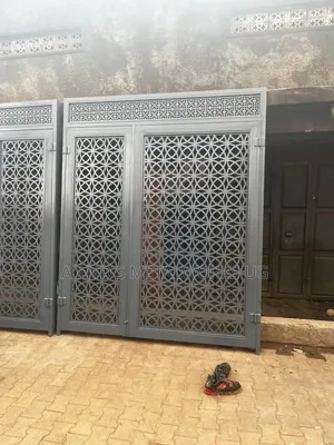 Sliding Doors