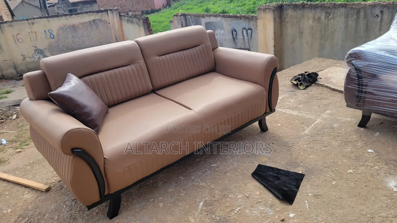 Brown Leather Sofa in 3 Seater With Black Legs