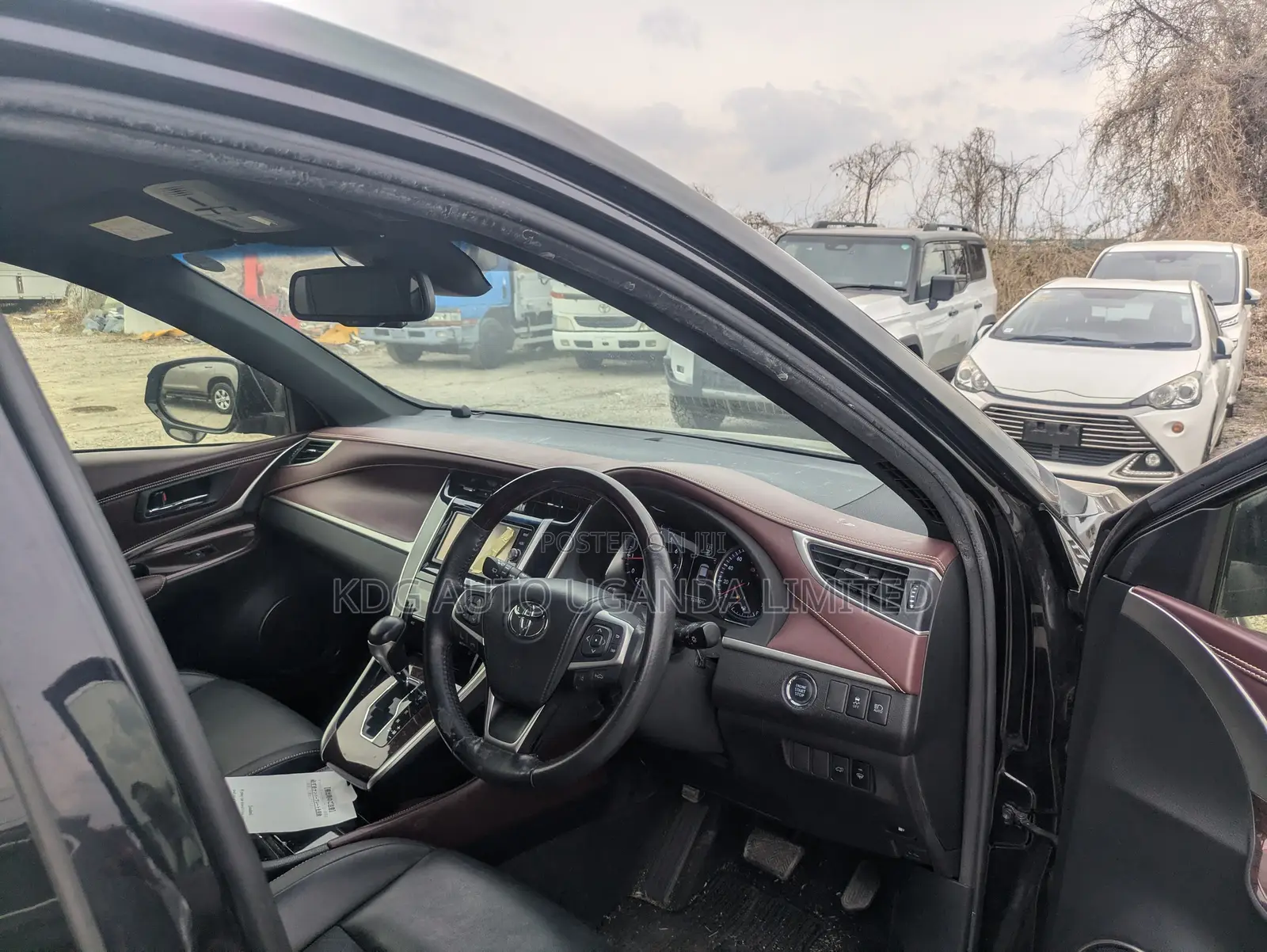 Toyota Harrier 2017 Black