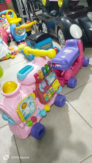 Uk Used Vtech Sit-to-Stand Ultimate Alphabet Toy Train.
