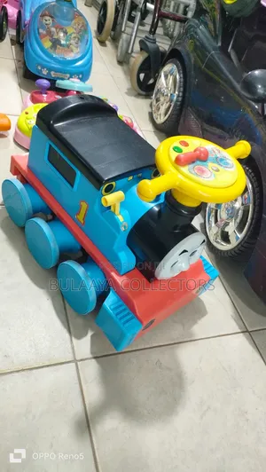 Uk Used Thomas Friends Battery-Operated Ride-on Toy Train.
