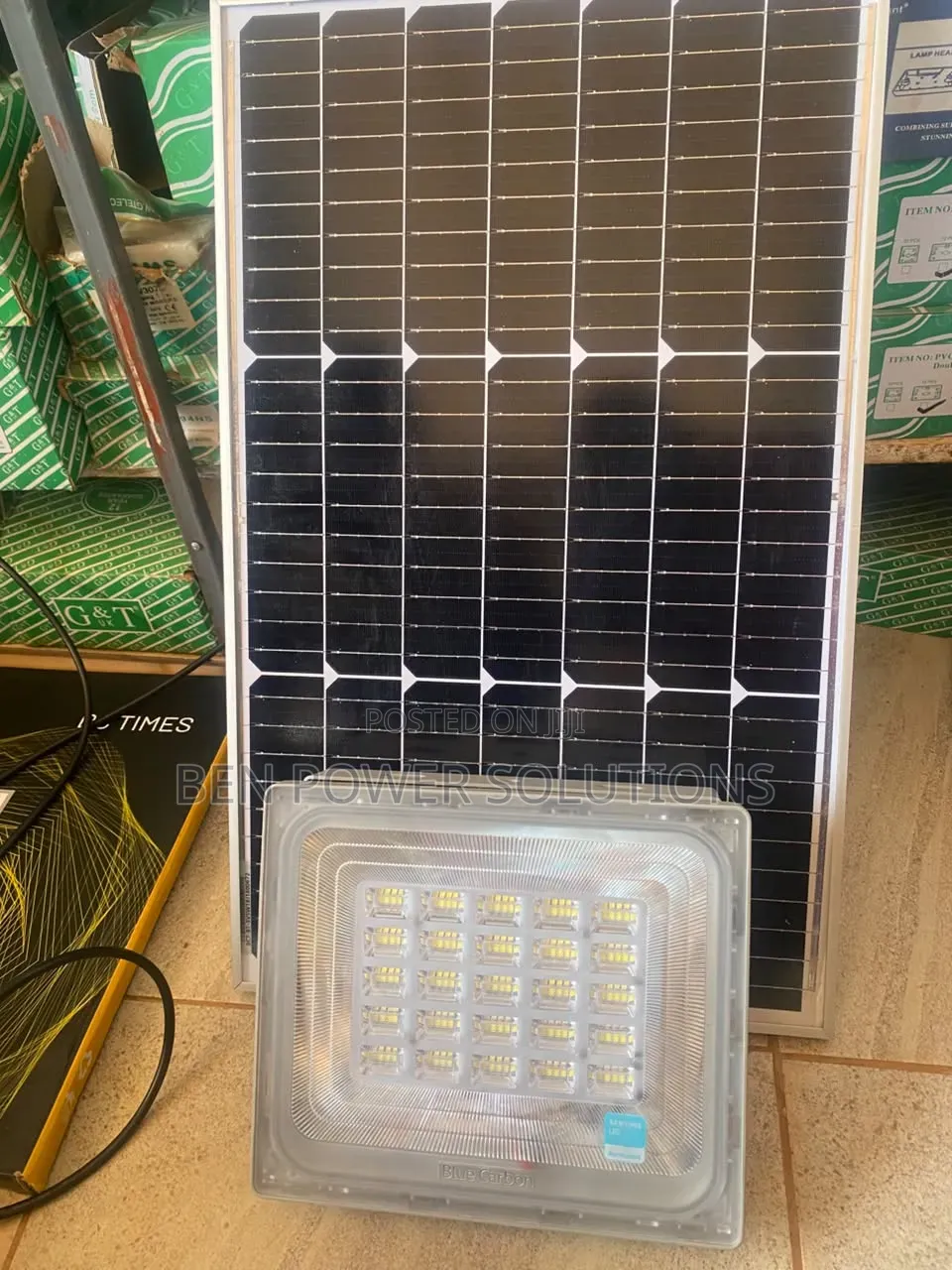 3.0/200w Wawa Solar Floodlight