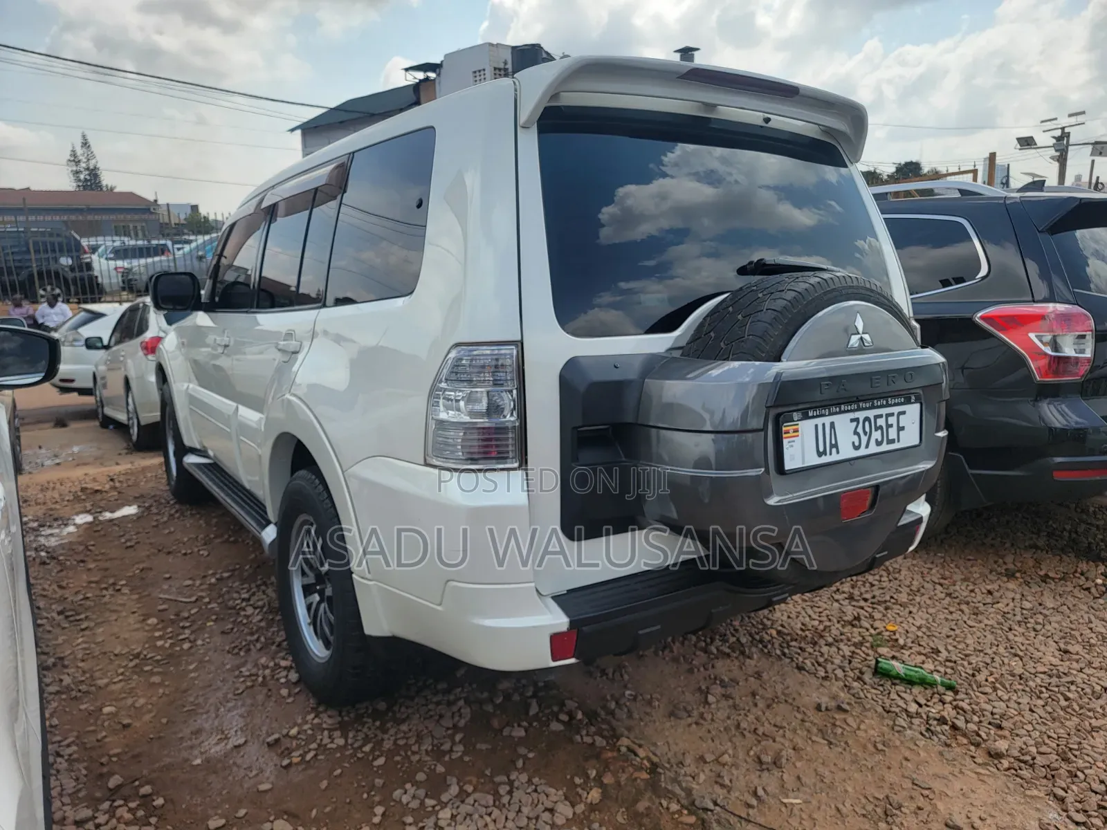 Mitsubishi Pajero 3.2 Di-Dc GLS 2012 White