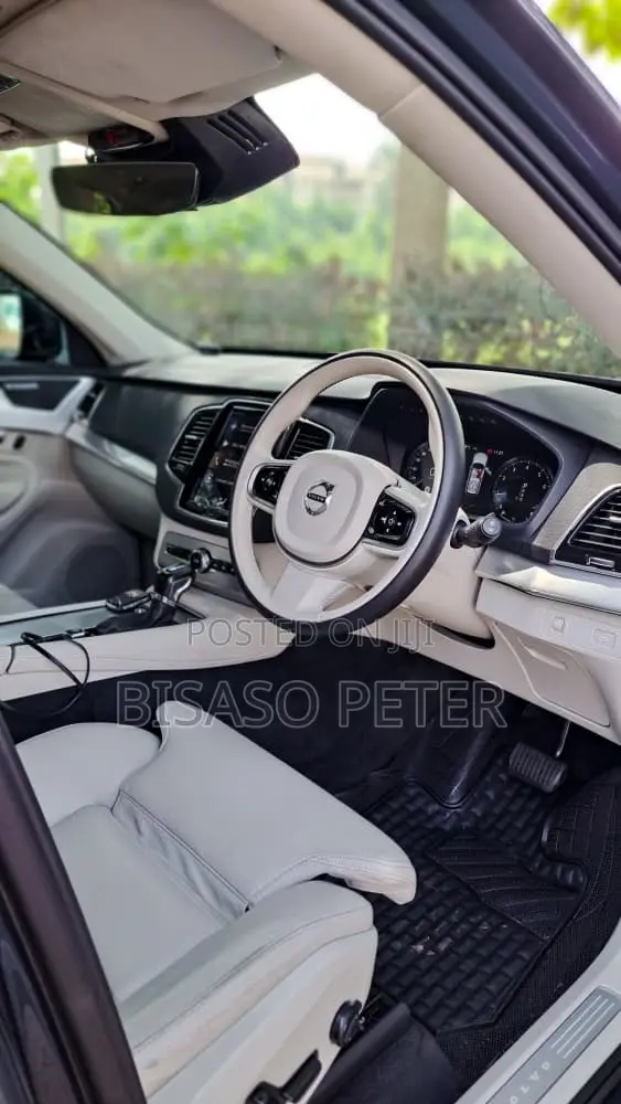 Volvo XC90 2018 Blue