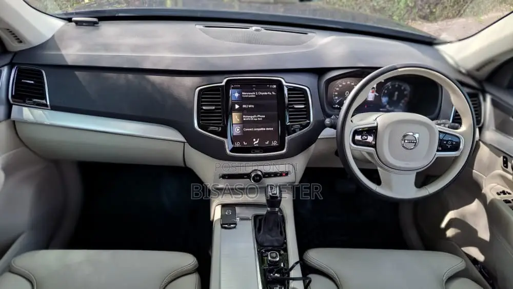 Volvo XC90 2018 Blue