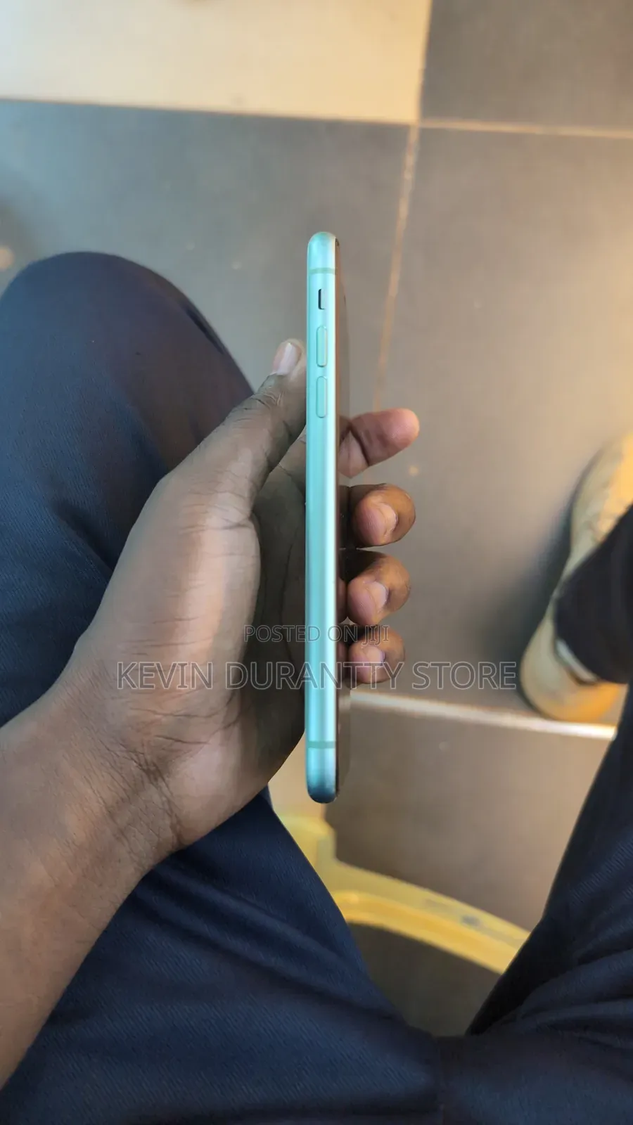 Apple iPhone 11 64 GB Green