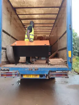 Movers/ Packers/ Transporters