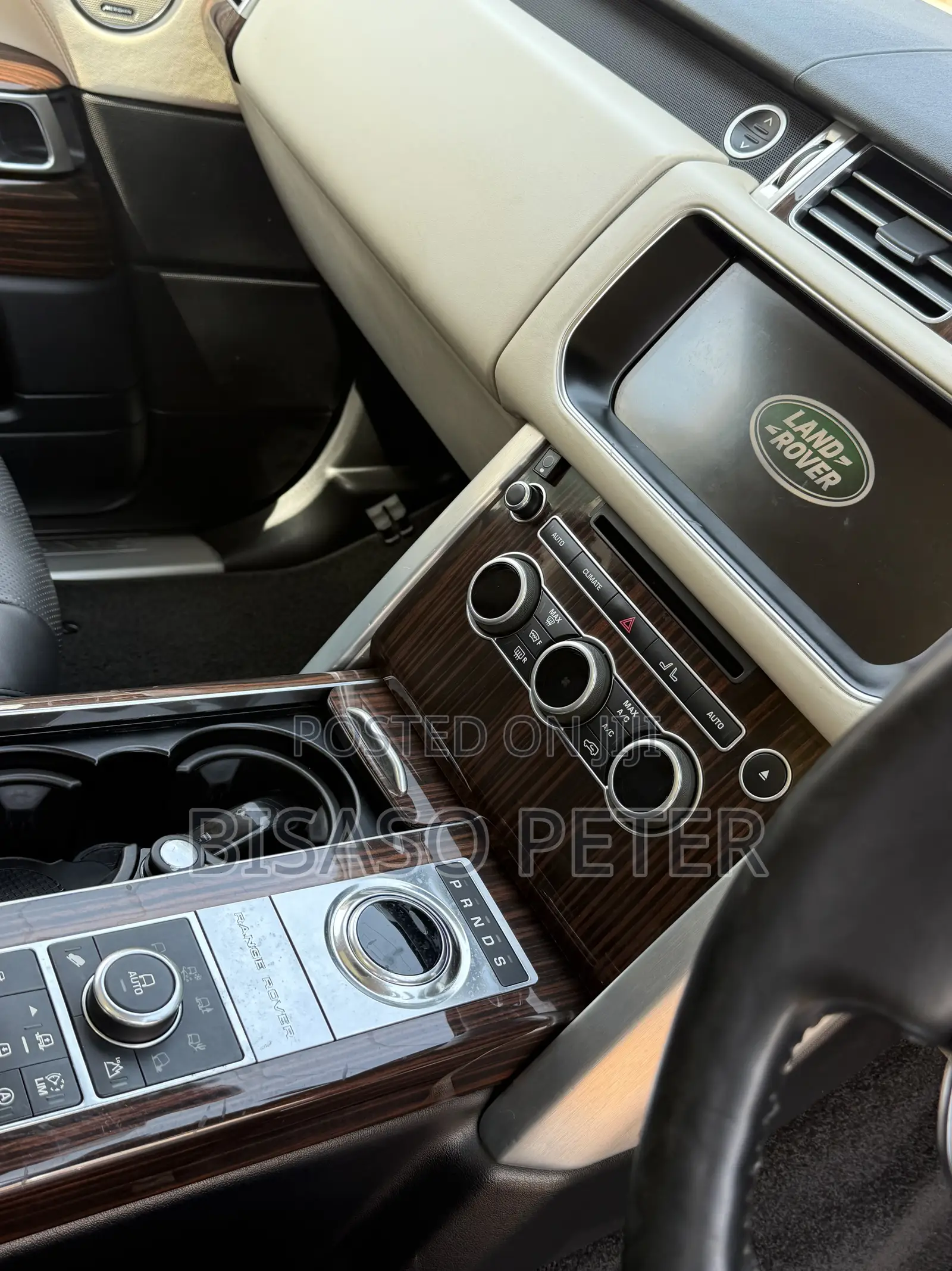 Land Rover Range Rover Vogue 2017 Black