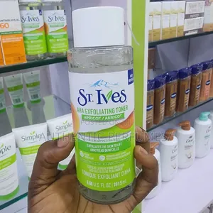 St. Ives Apricot Aha Exfoliating Toner 197.5ml