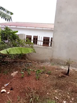 Shops at Nakirebe