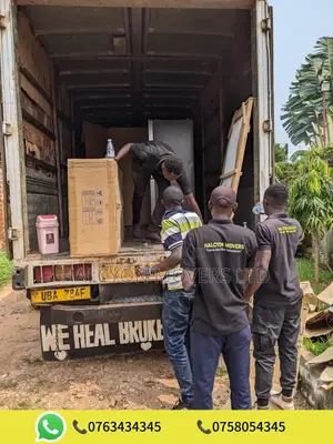 Movers and Packers B13
