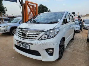 Toyota Alphard 2014 White