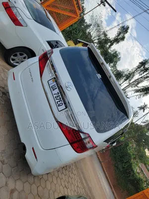 Toyota Alphard 2014 White
