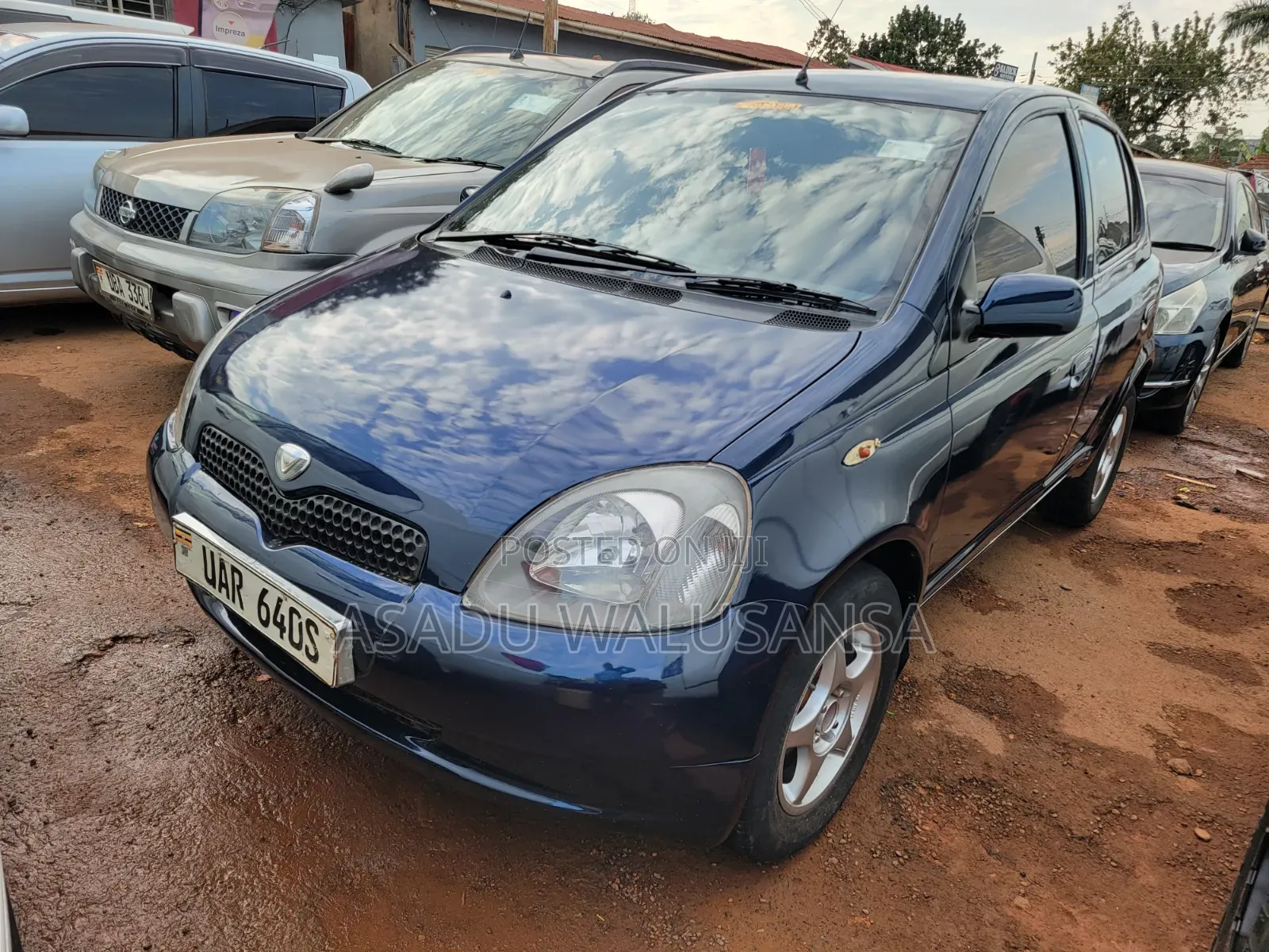 Toyota Vitz 2003 Blue