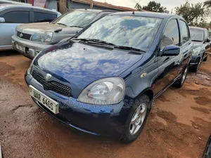 Toyota Vitz 2003 Blue