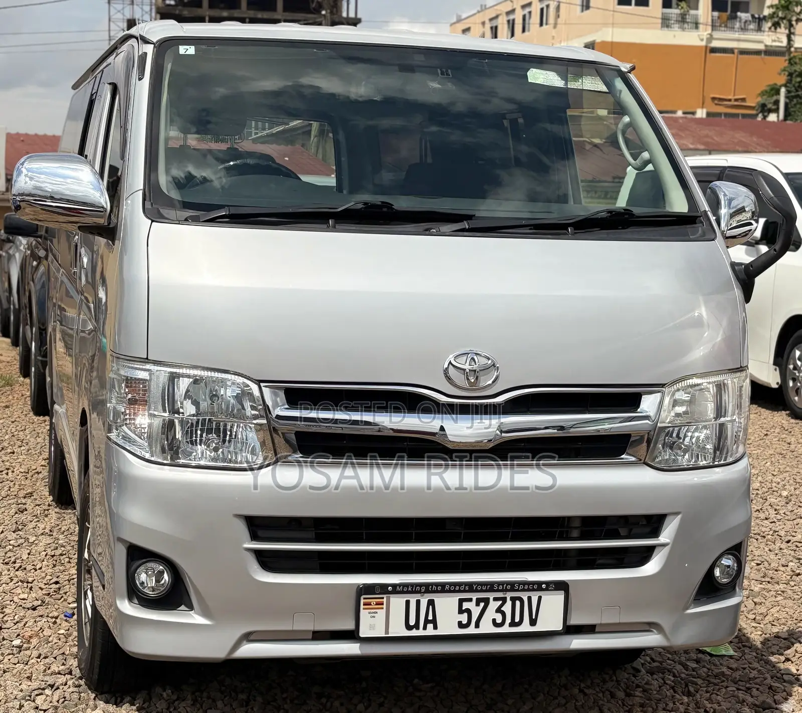 Toyota HiAce 2012 Silver