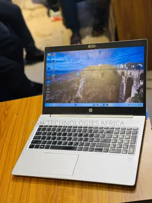 Laptop HP ProBook 450 G7 16GB Intel Core i7 SSD 256GB