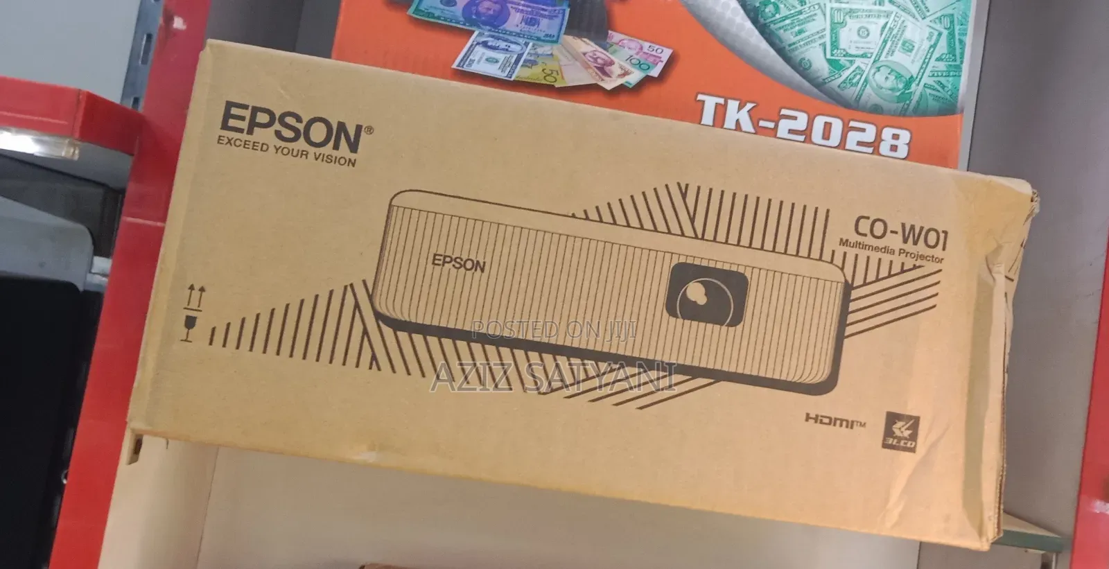 Epson Projector DLP Cw01