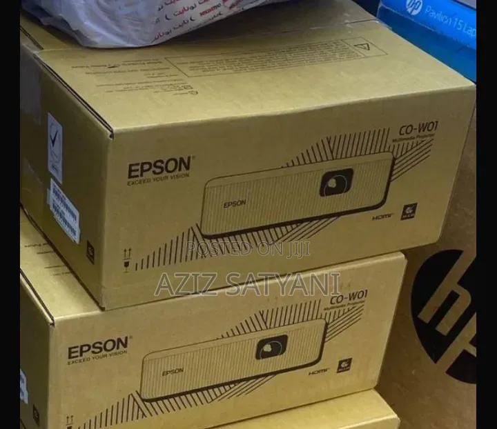Epson Projector DLP Cw01