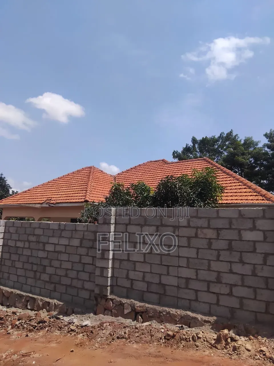 Roof Cleaning Services