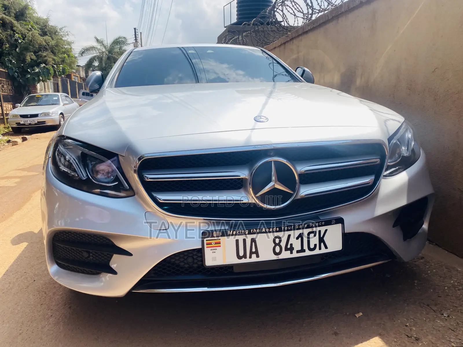 Mercedes-Benz E200 2016 Silver