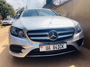 Mercedes-Benz E200 2016 Silver