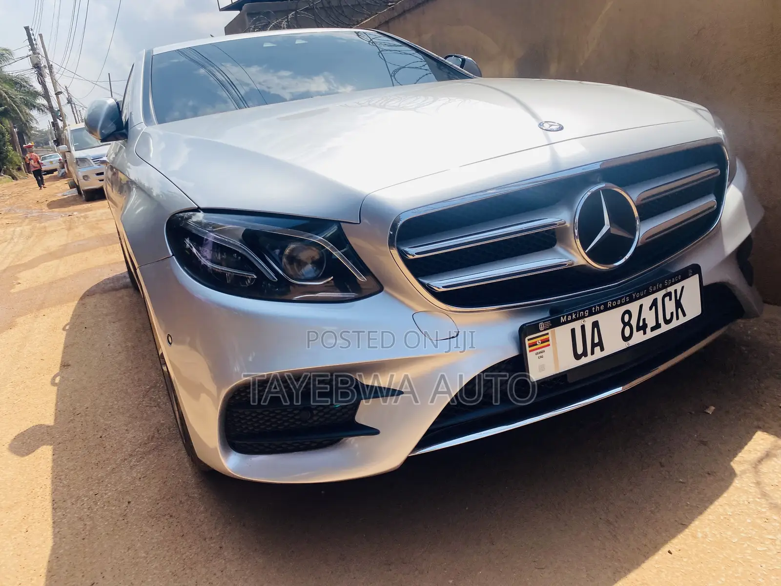Mercedes-Benz E200 2016 Silver