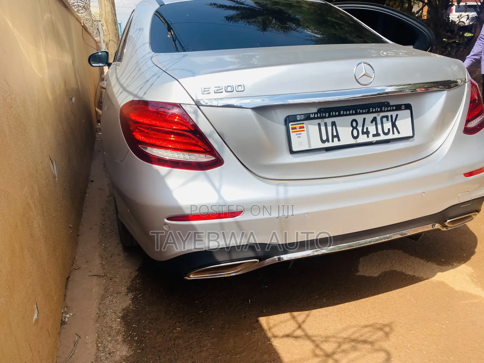 Mercedes-Benz E200 2016 Silver