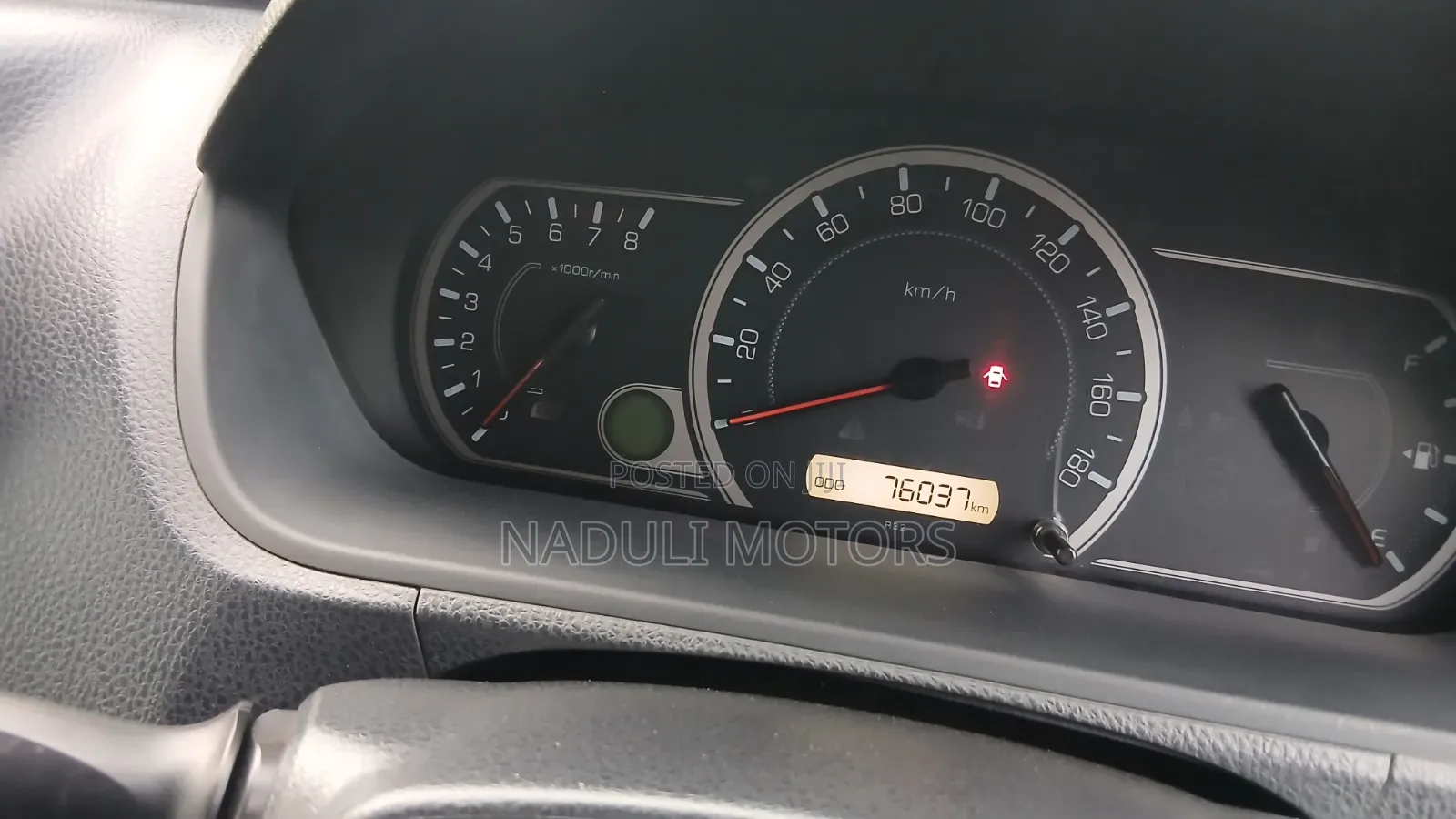 Toyota Noah 2015 Gray