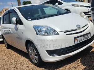 Toyota Passo Sette 2012 White