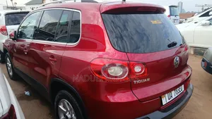 Volkswagen Tiguan 2014 Red