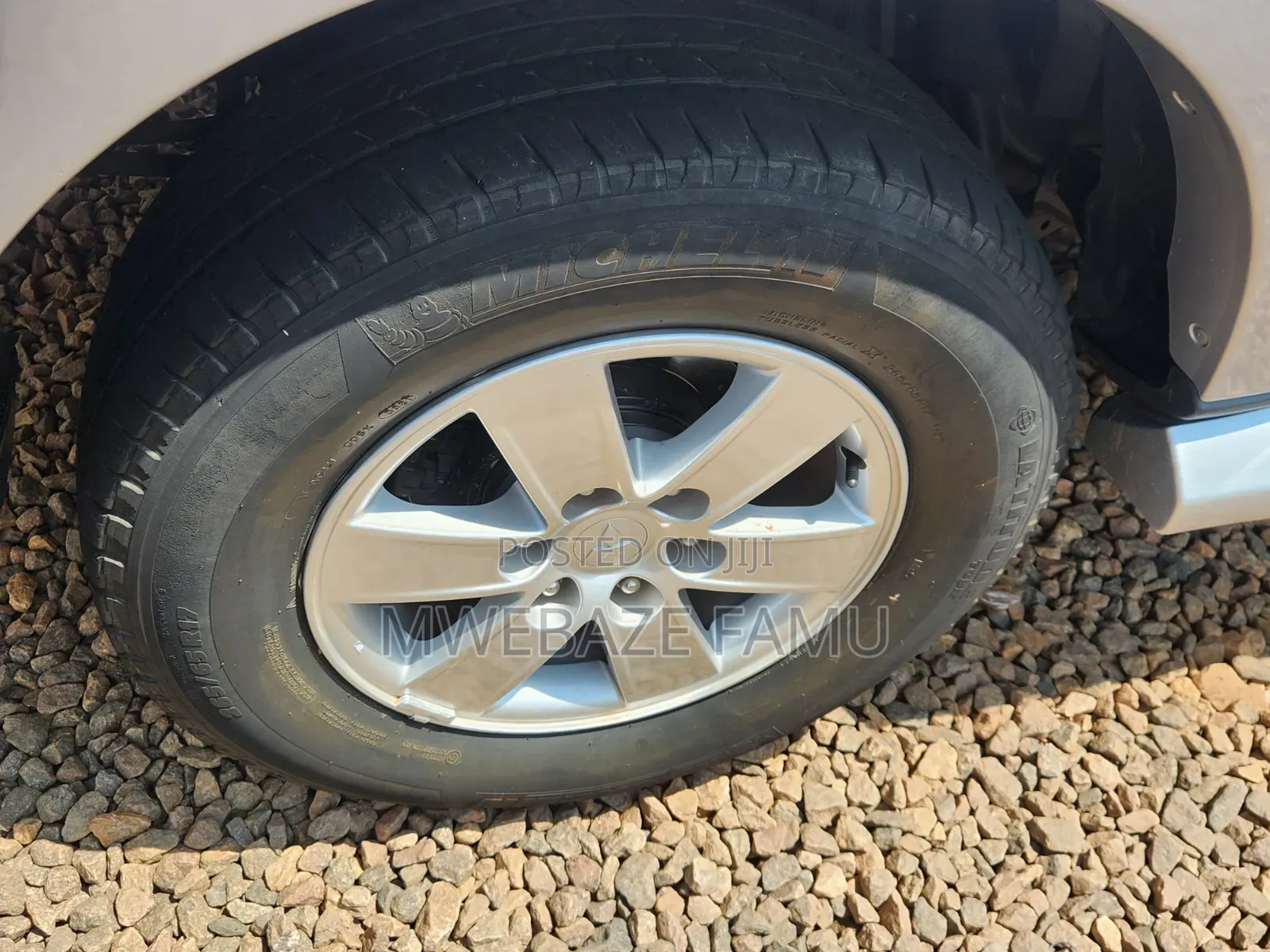 Mitsubishi Pajero 2010
