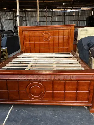 Beds in Wood on Sale