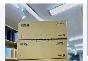 Epson Projector Eb2250u DLP