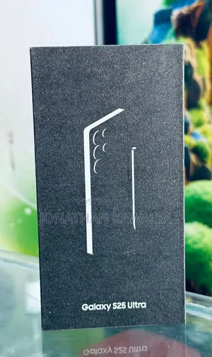 New Samsung Galaxy S25 Ultra 1 TB Black
