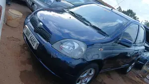 Toyota Vitz 2001 Blue