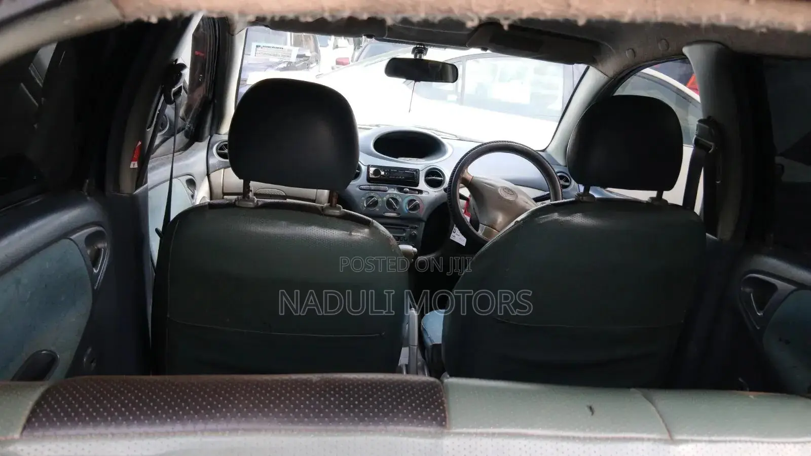 Toyota Vitz 2001 Blue