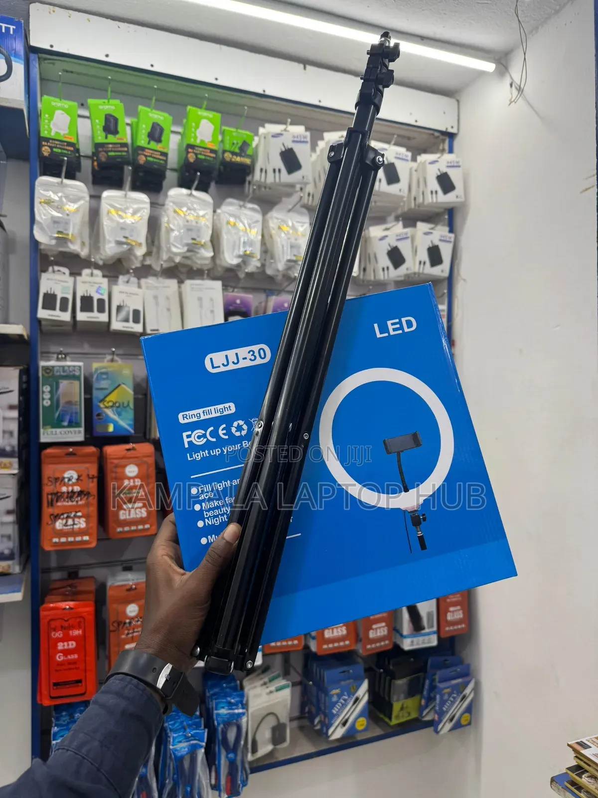 LJJ-30 Led Ring Fill Light — Adjustable 12" Broadcast Lamp