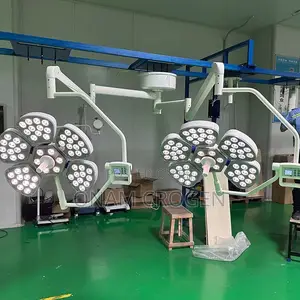 Ceiling Mount Operating Light Jkl1