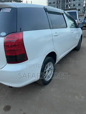 Toyota Wish 2004 Silver