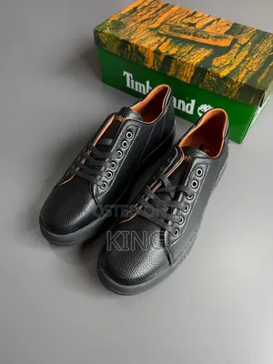 Black, Brown, Grey Timberland Low-Top Sneakers