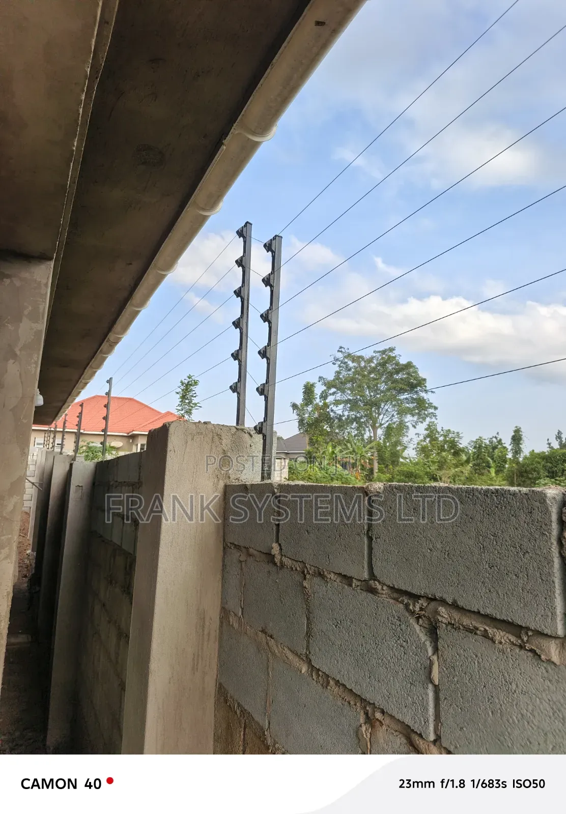 Electric Fence Installation With 7 Lines. Kiwenda