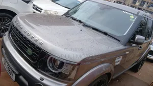 Land Rover Discovery 2018 Gray