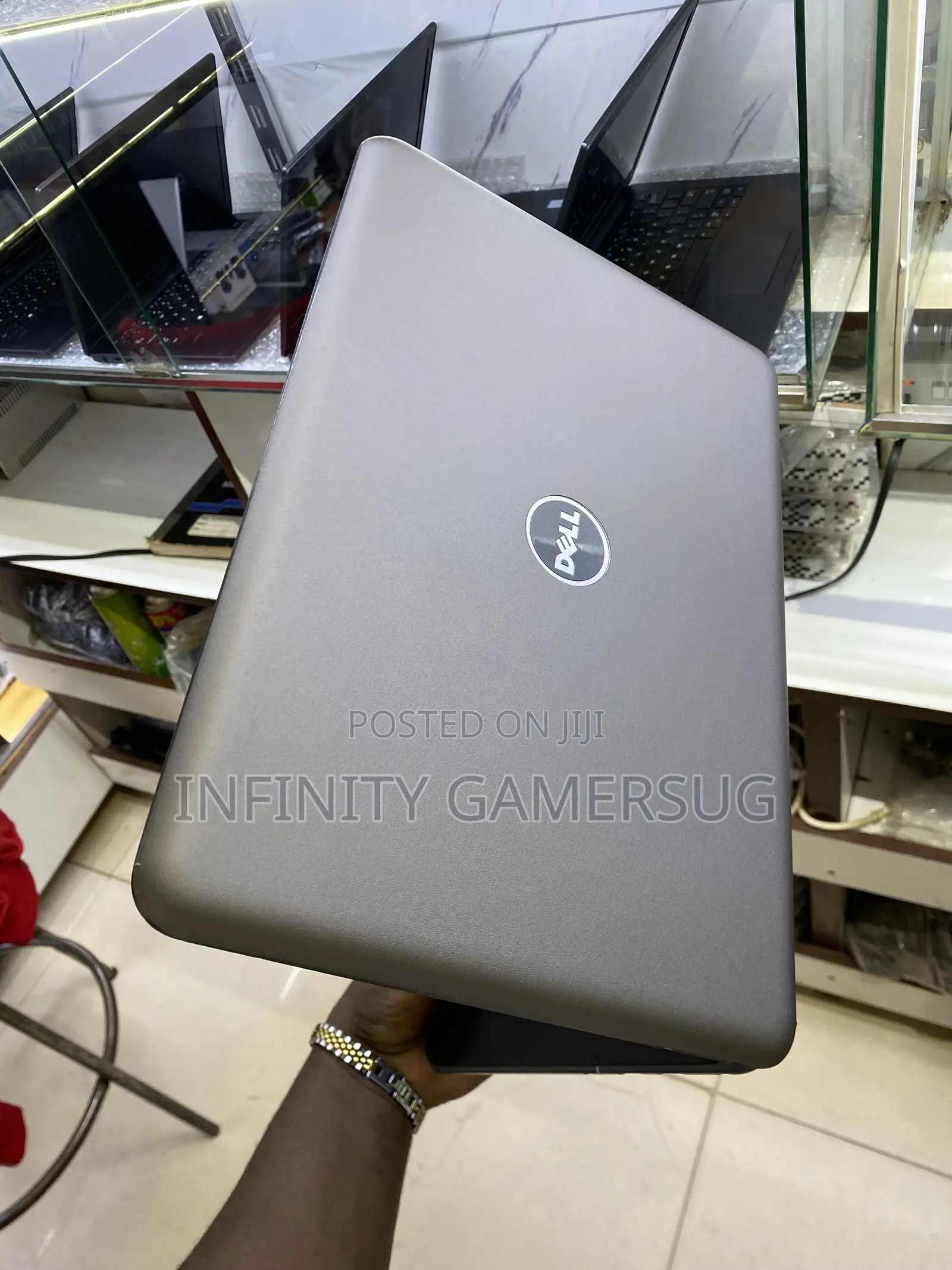 Laptop Dell Latitude 13 3380 4GB Intel Core i3 SSD 128GB