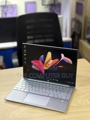 Laptop HP Pavilion 13 16GB AMD Ryzen 7 SSD 512GB