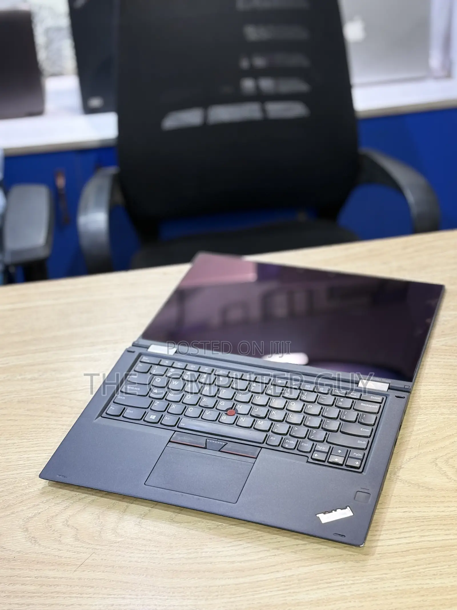 New Laptop Lenovo ThinkPad X380 Yoga 8GB Intel Core i7 SSD 256GB