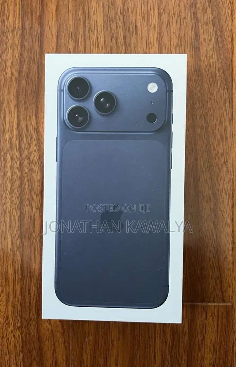 New Apple iPhone 17 Pro Max 512 GB Blue